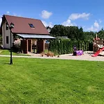 Feriehus Wczasy U Reni Kopalino