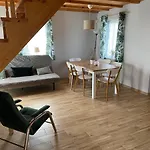 Wczasy U Reni * Kopalino