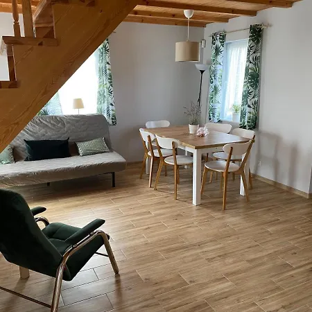 Wczasy U Reni * Kopalino